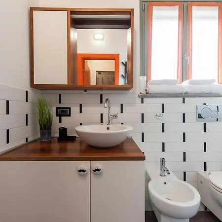 Torino Centro - Elegante Loft Con Terrazzo *