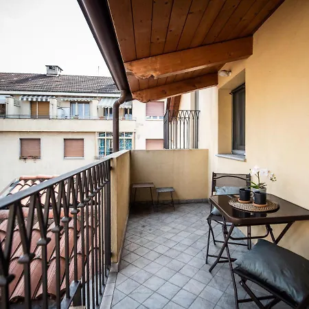 Torino Centro - Elegante Loft Con Terrazzo *